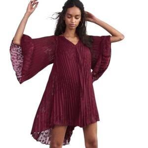 NWT Anthropologie Toulon Plum Boho Pleated Flowy Mini Dress, Size M
